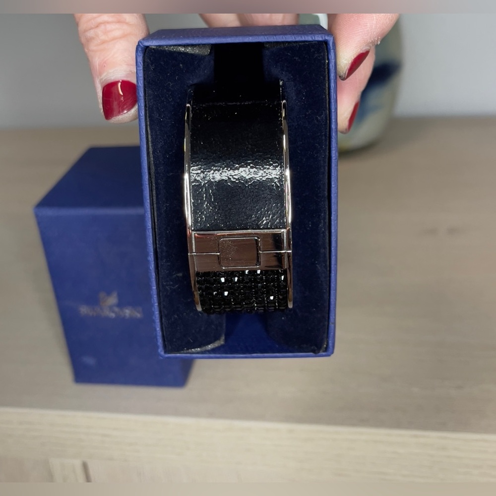 Bangle - Picture 6 of 6